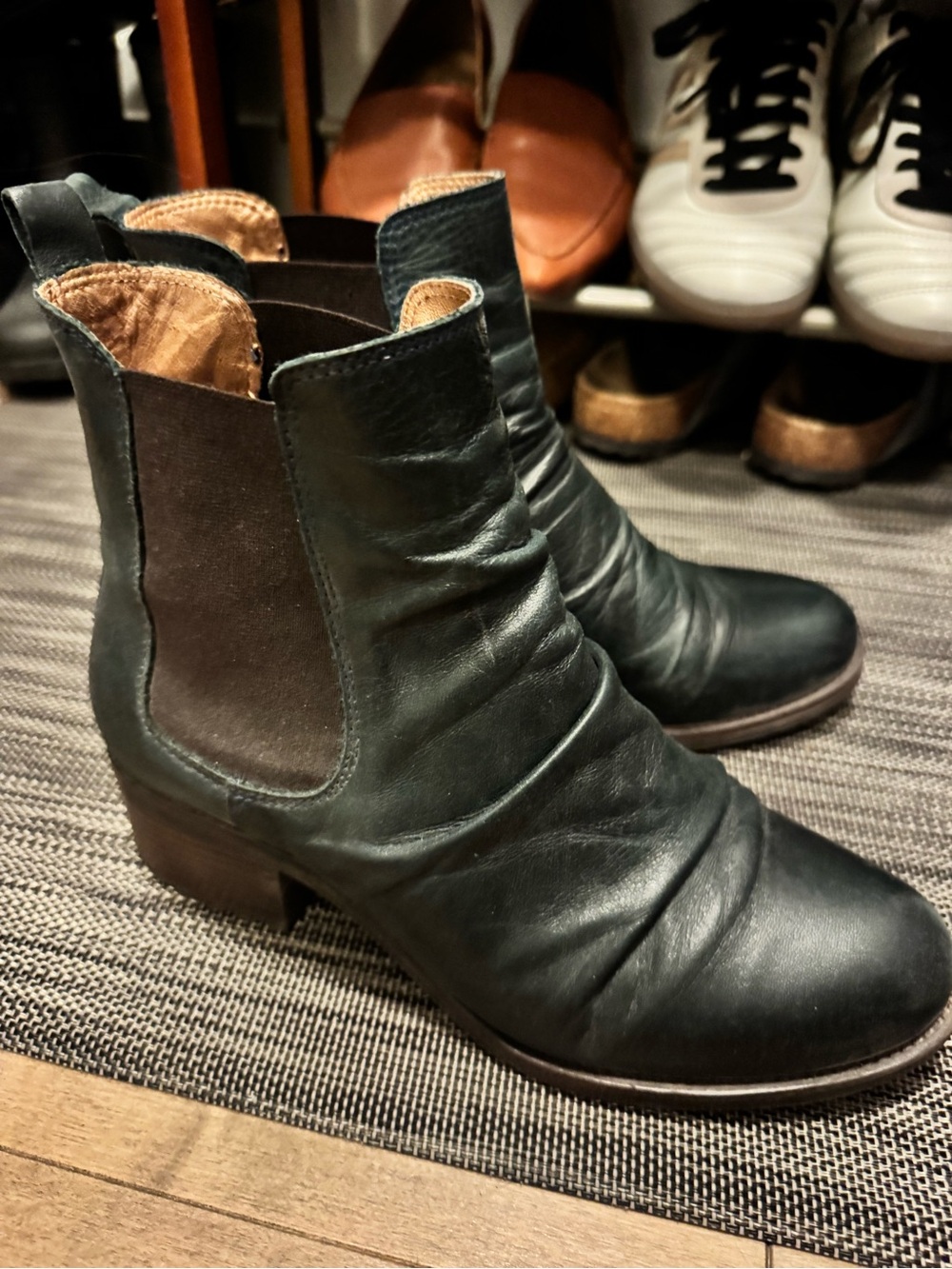 Miz Mooz Lissie Women's Chelsea Ankle Boots in Dark Green